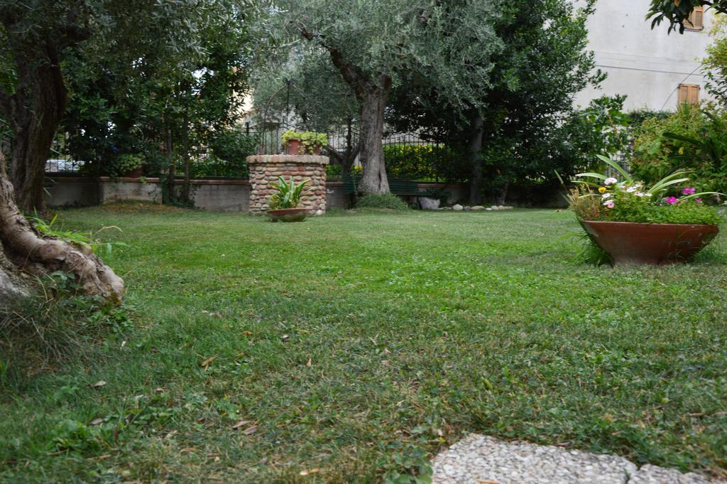 B&B Casa Amabili Offida Exterior photo